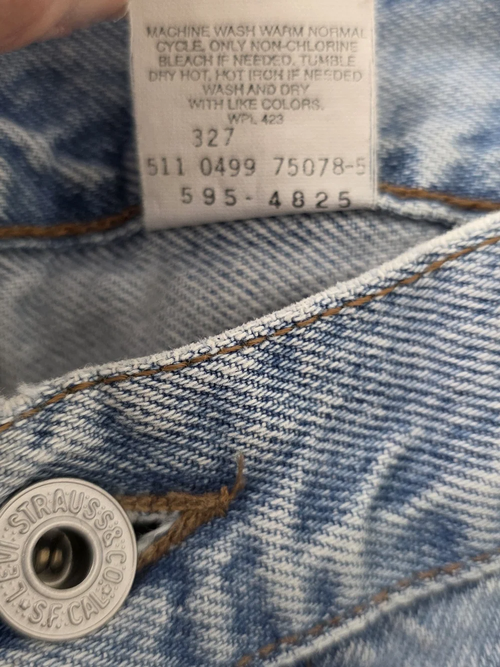 Levis cool pair